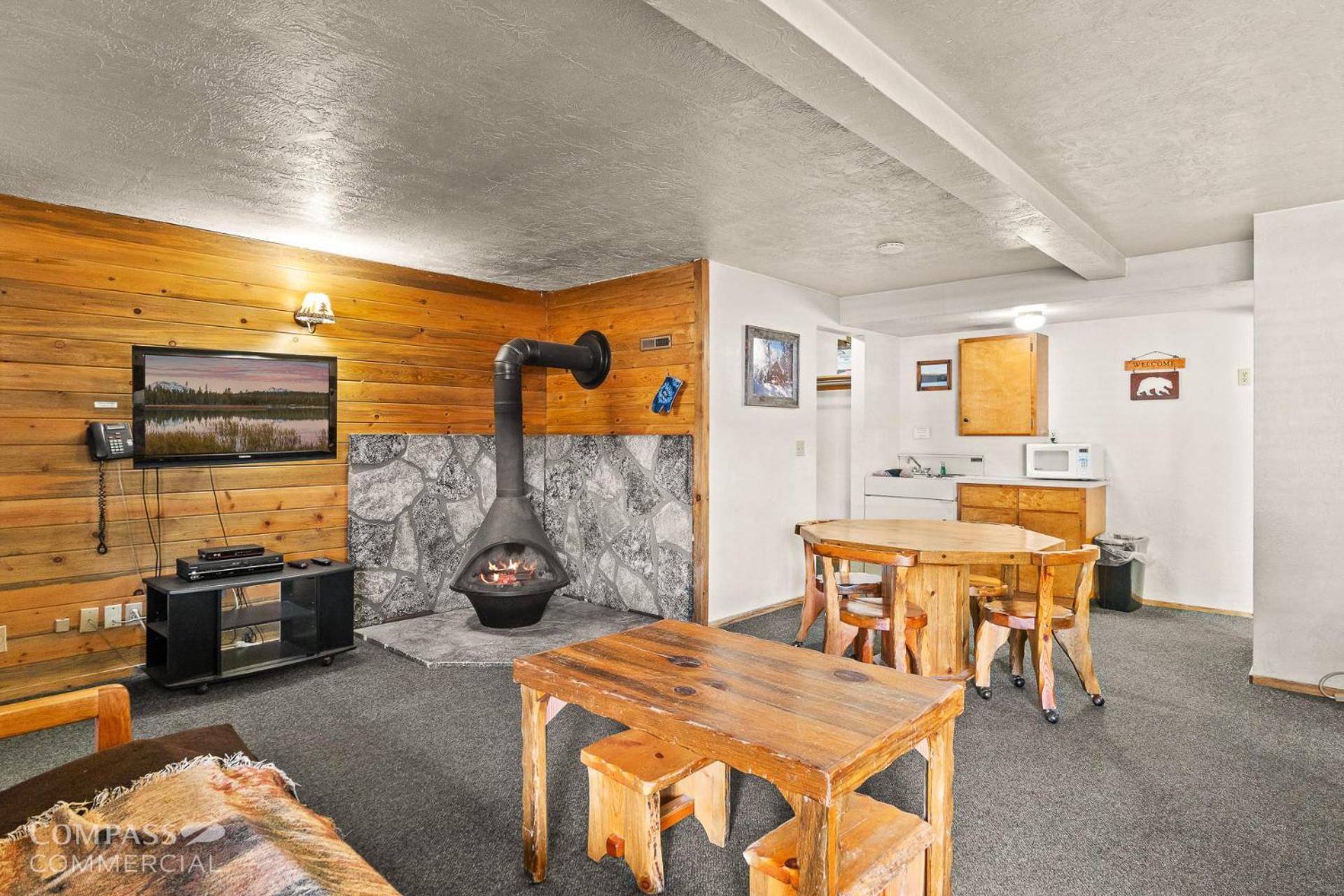 Willamette Pass Inn & Chalets Odell Lake Zewnętrze zdjęcie